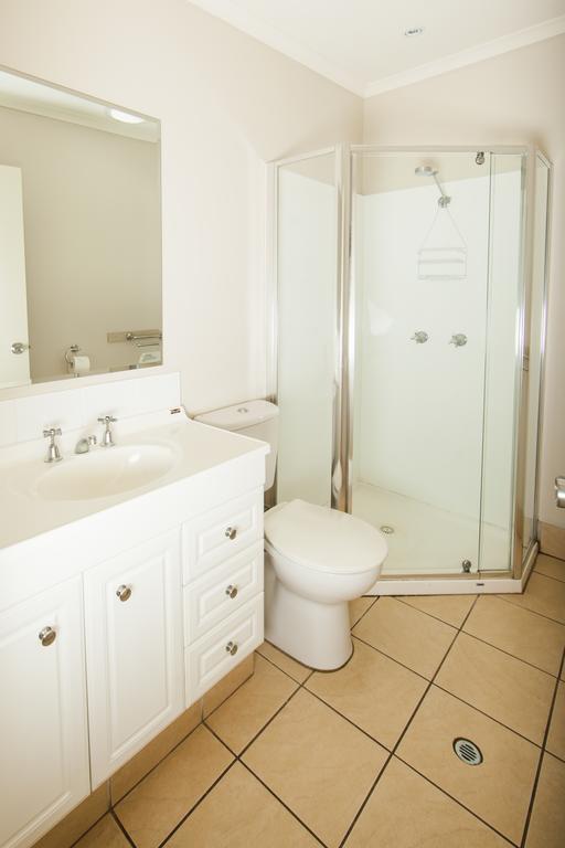 Lake Placid Tourist Park Hotel Caravonica Room photo